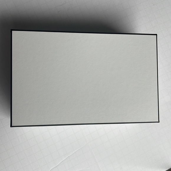 Chanel White Box and Envelope - Picture 6 of 10